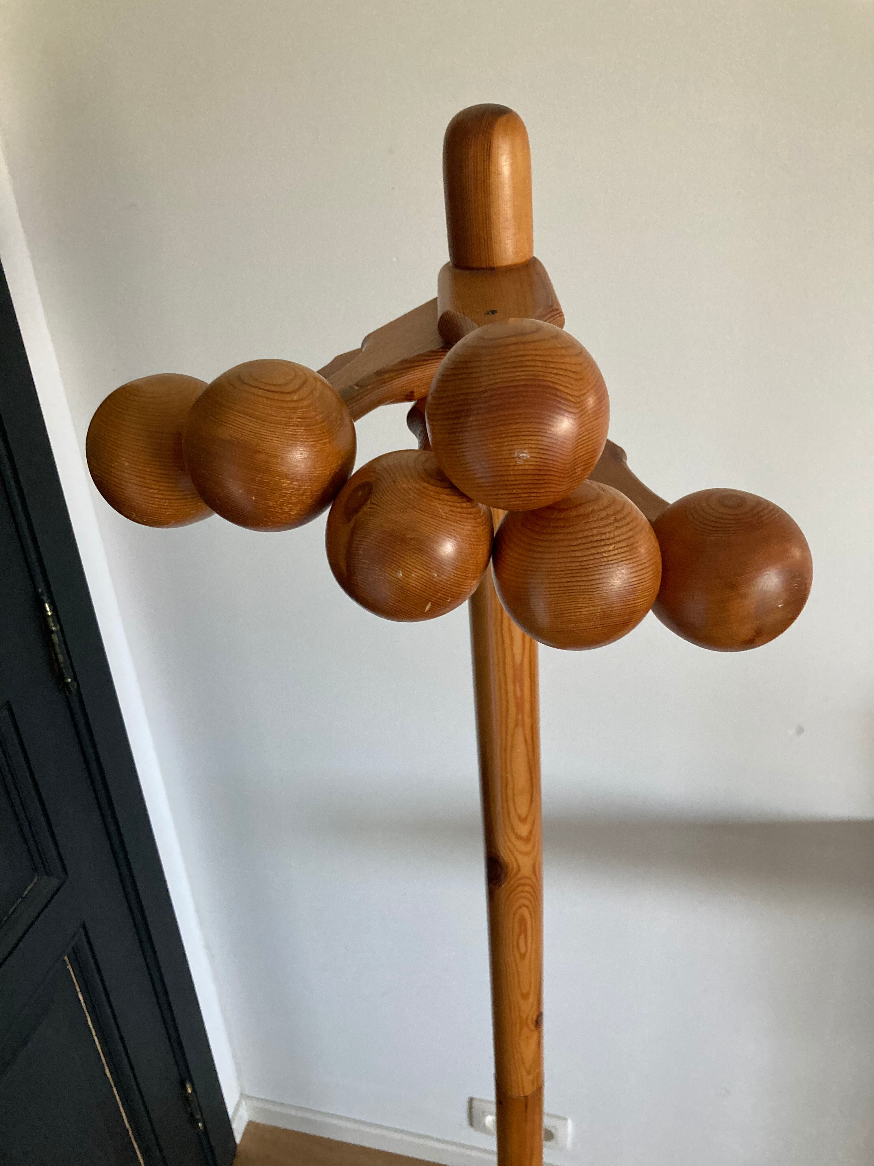 Danish coat rack space age 1960