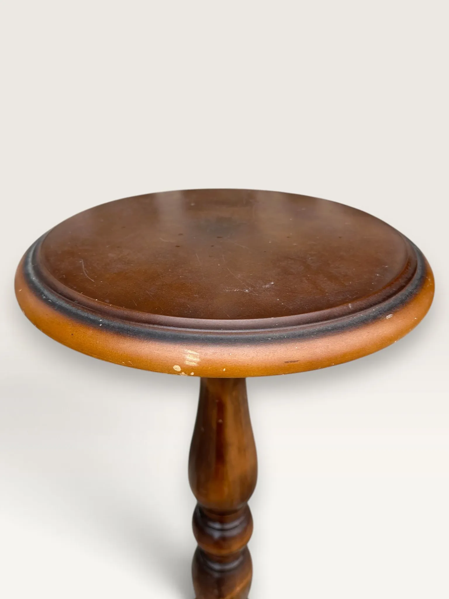 Colonne en bois