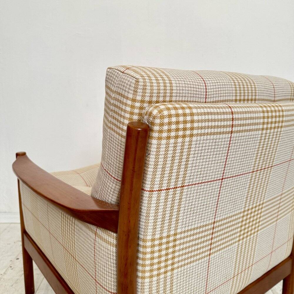 Mid-Century Scandinavian Armchair in Cherry Wood and Checked Fabric, 1960s