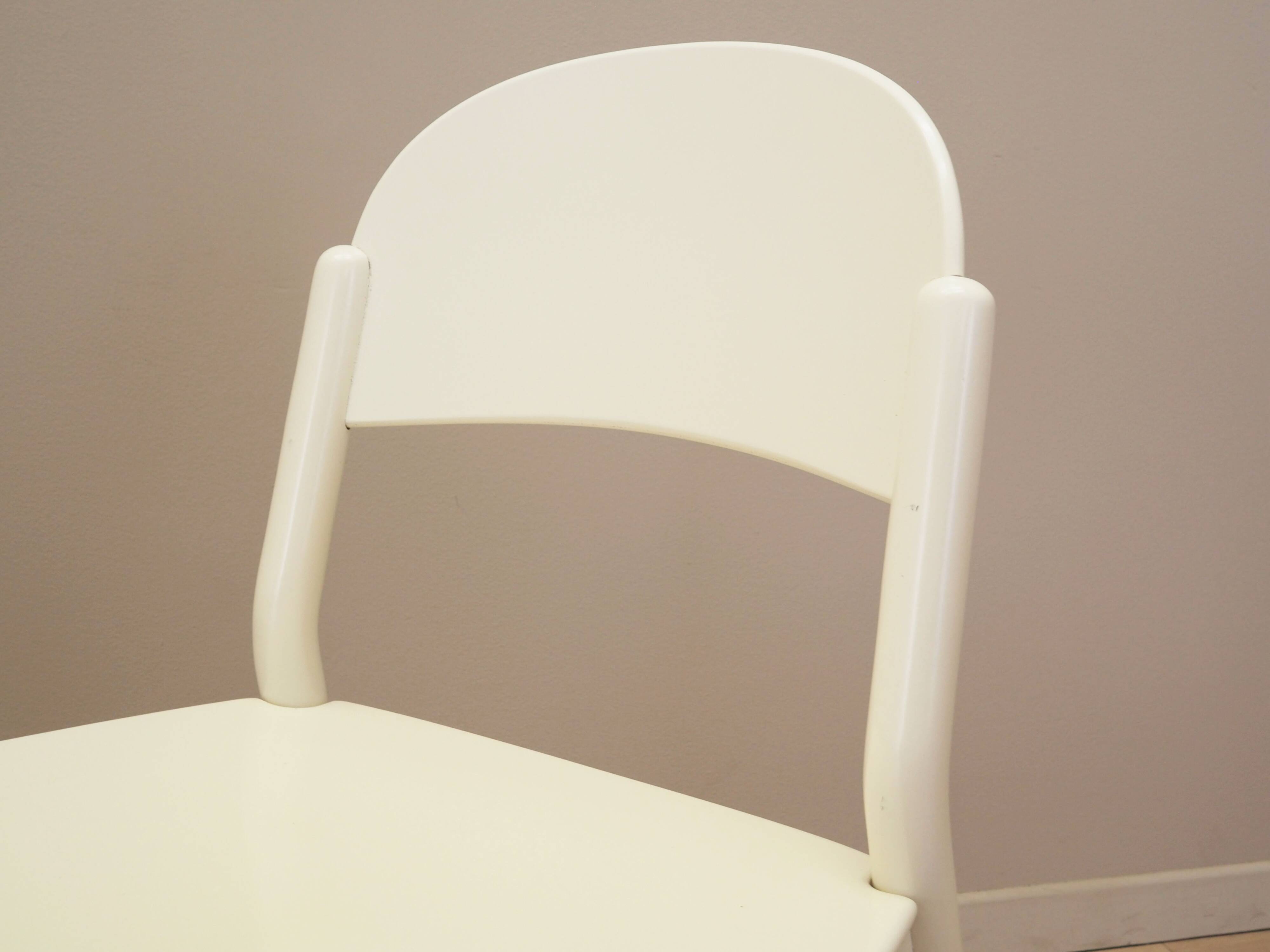 Set of four beech chairs, Italian design, 1970s, production: Italy