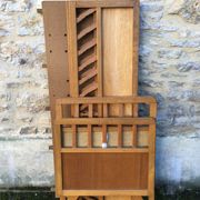 Lit enfant en bois pied compas