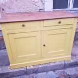 Buffet de campagne jaune citron