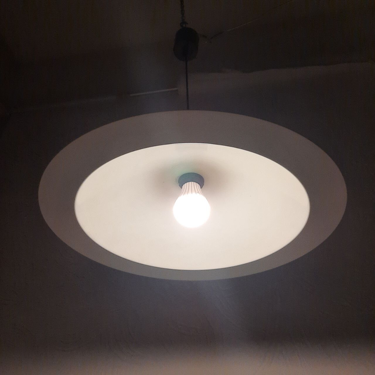 Chandelier, Lampiatta di Stilnovo