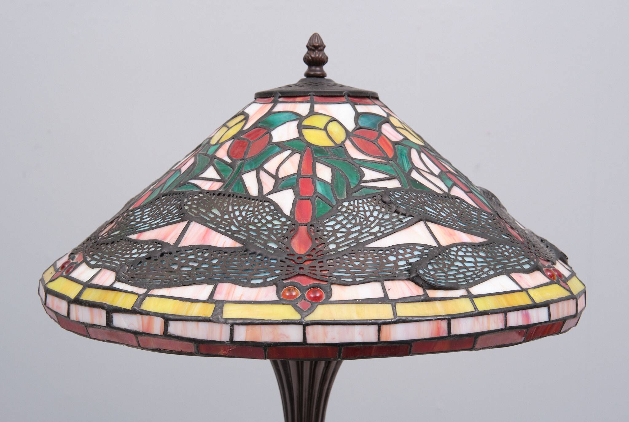 Tiffany style stained Glass Dragonfly Table lamp 1980s