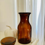 Amber glass jar