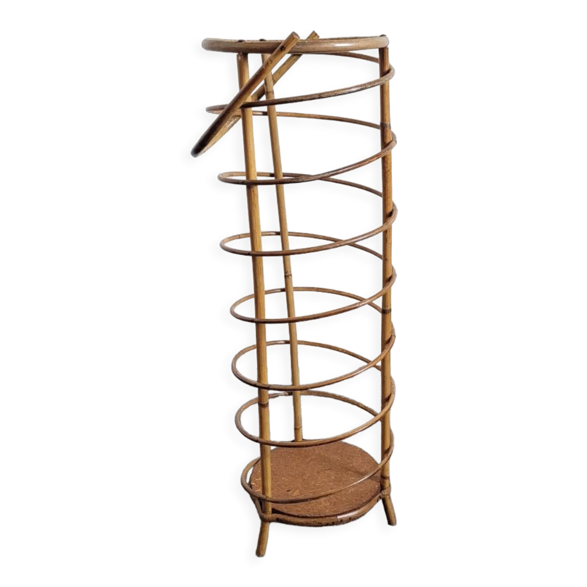 Vintage rattan umbrella door