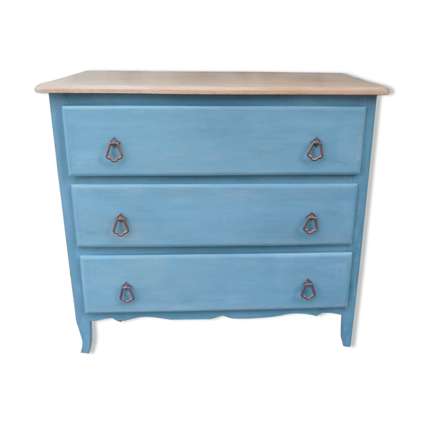 Patinated chest of drawers