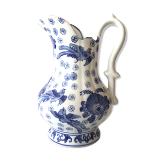 Thick porcelain broc