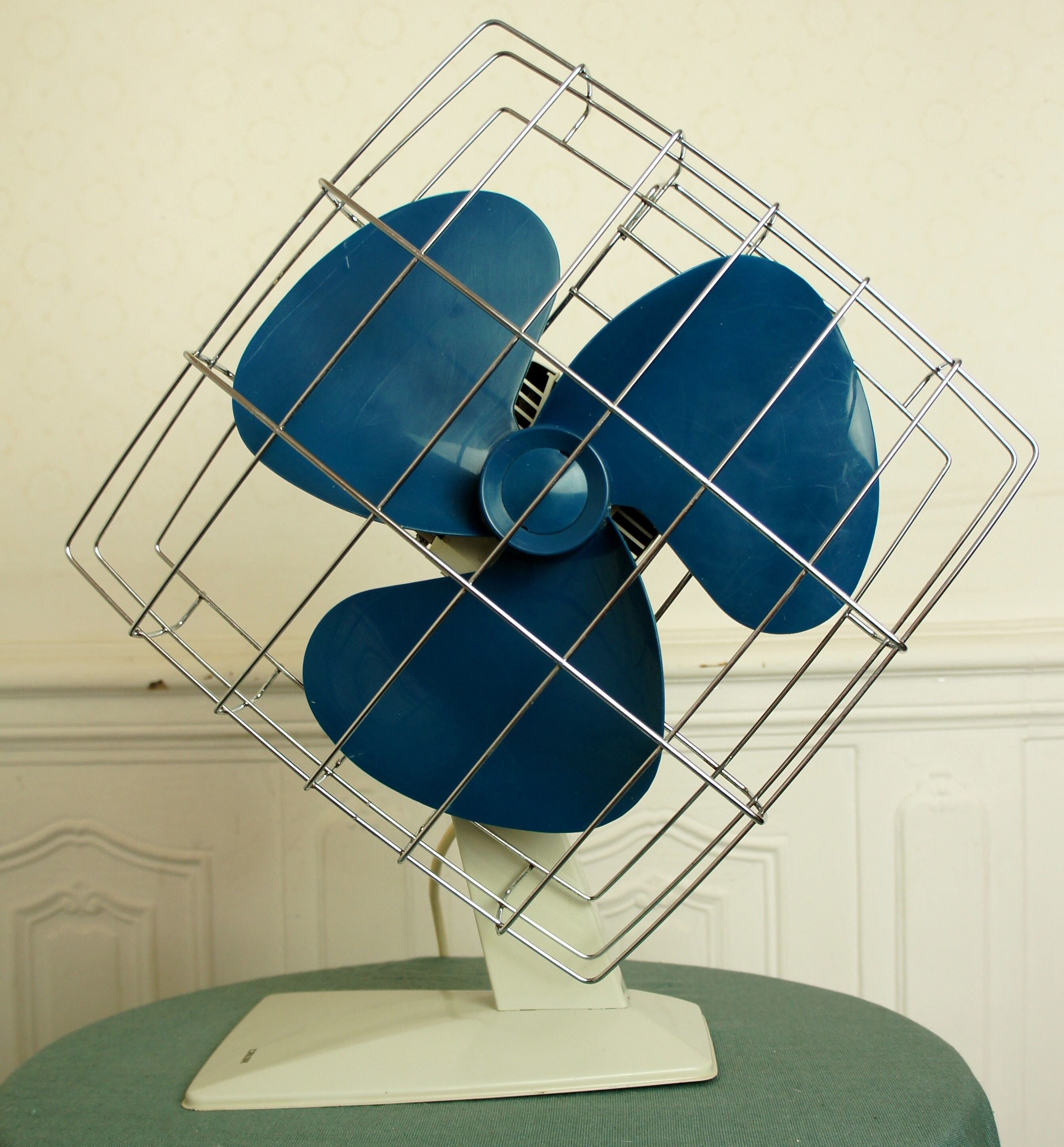 Vintage duck blue Calor fan