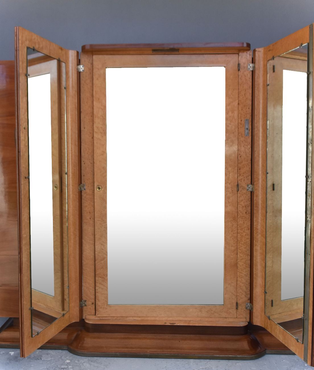 Armoire à glaces 1930 art déco palissandre et érable Selency