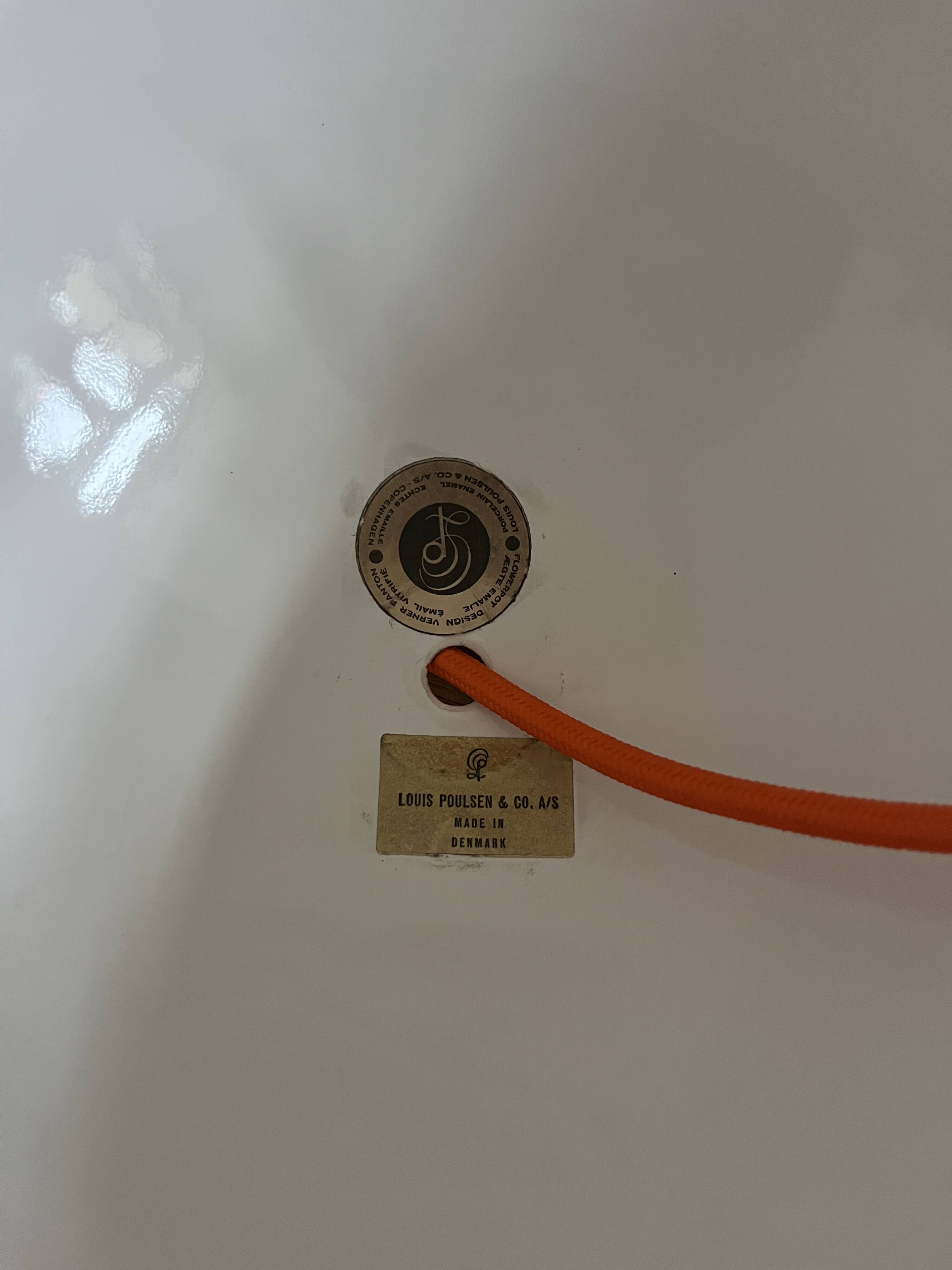 Vintage enamel lamp Louis Poulsen Flowerpot - Verner Panton - VP1