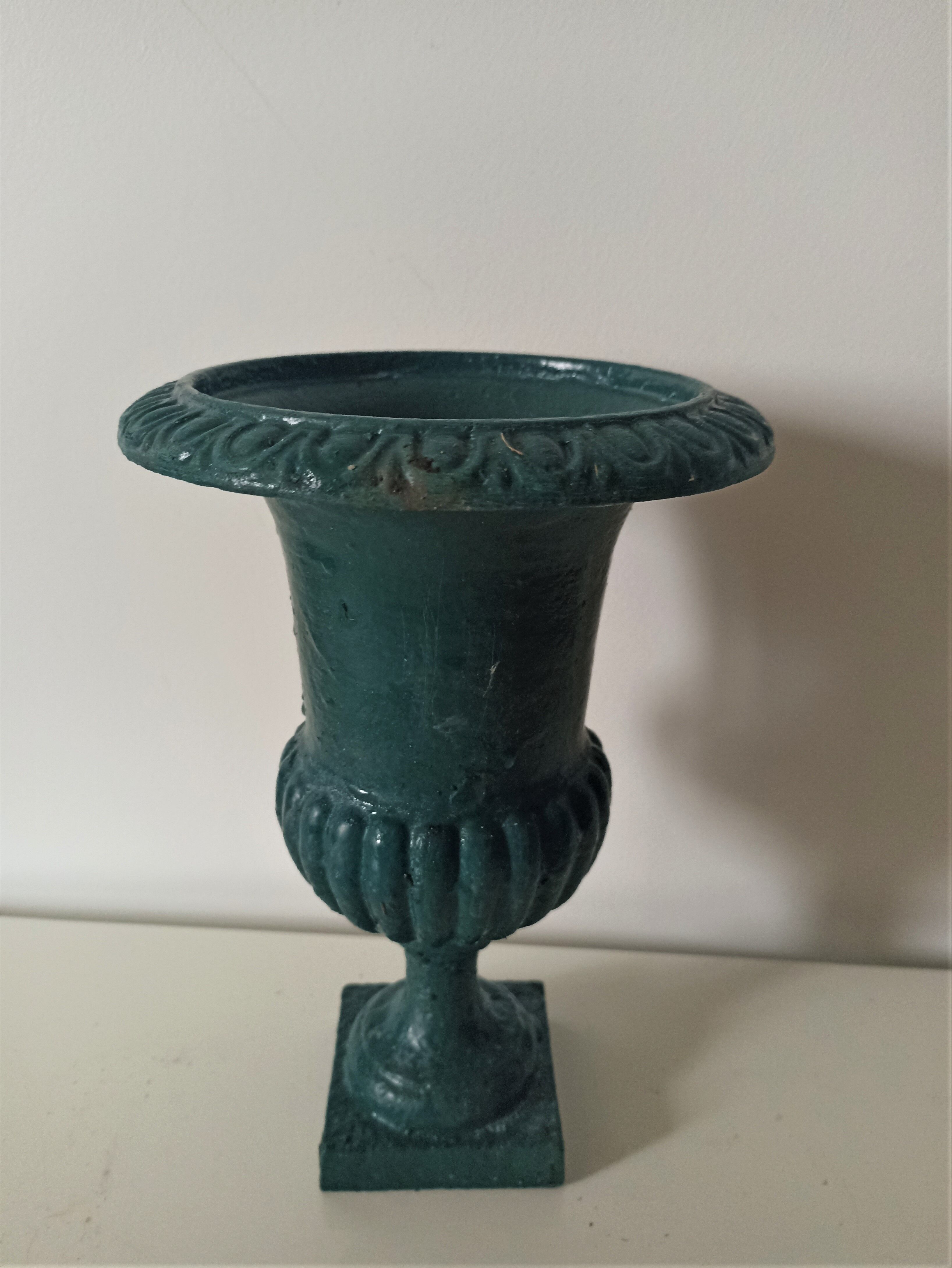 Vintage Medici green 23 cm