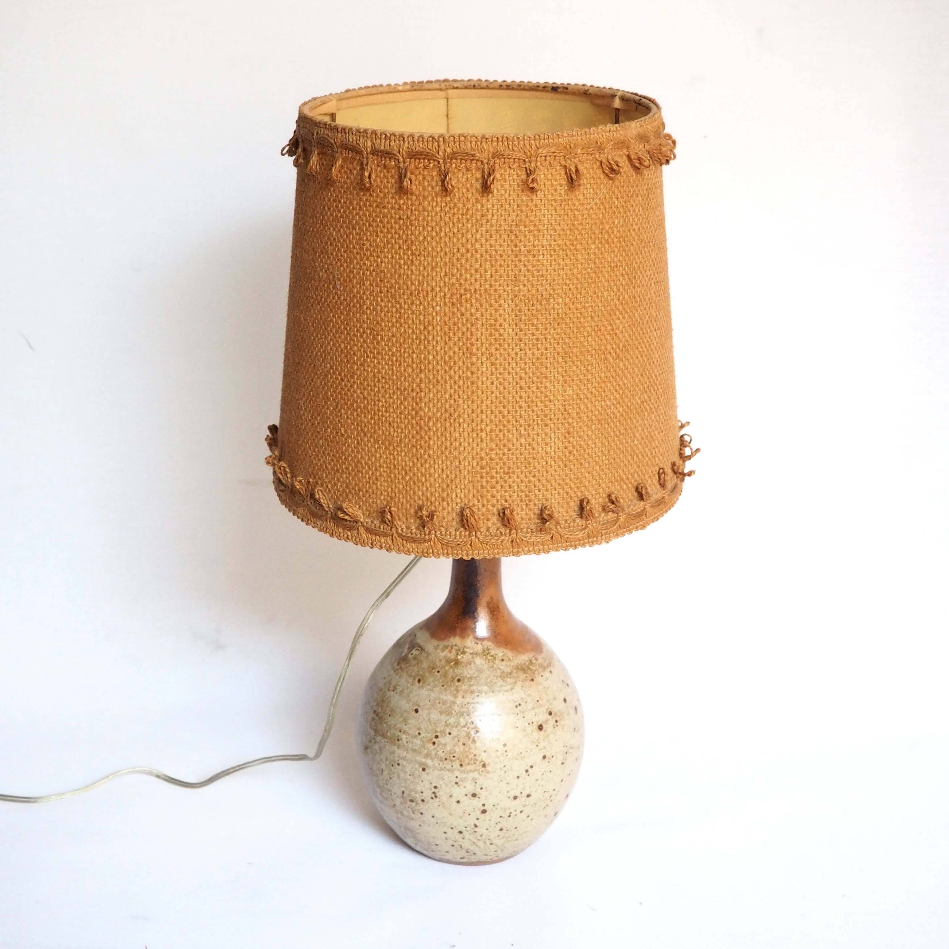Ceramic and jute lamp