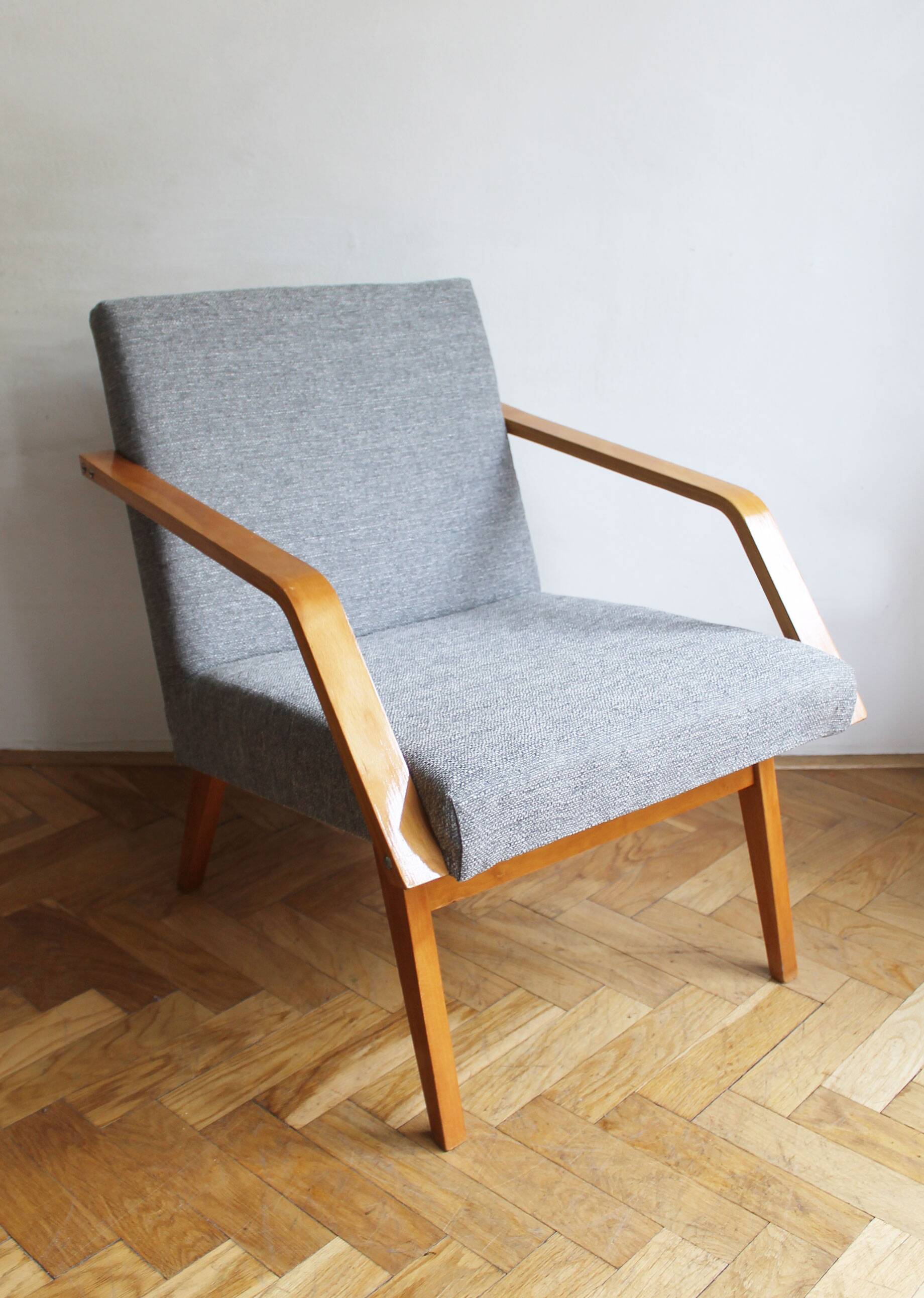 Pair of 1970s Armchairs by Mier with new fabric