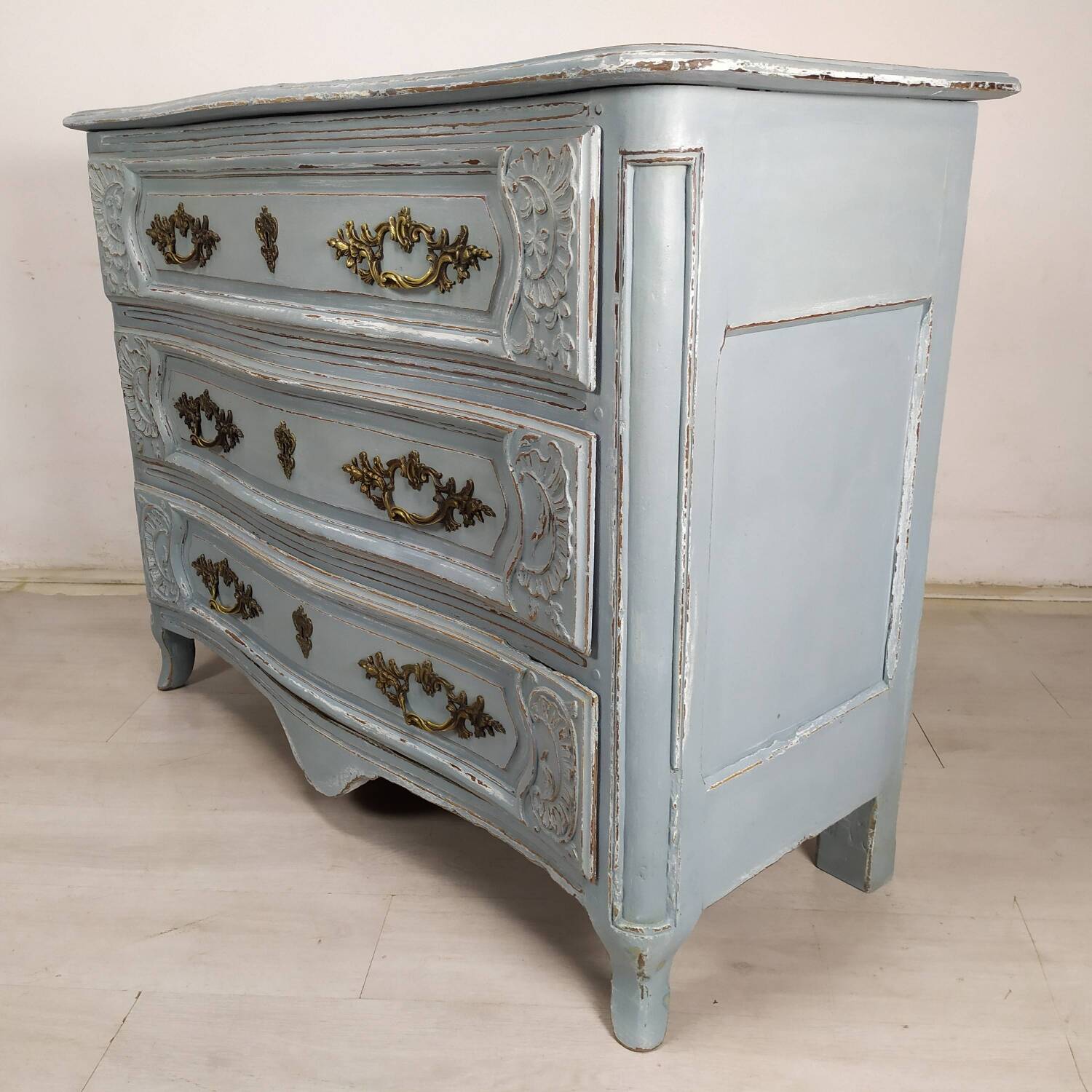 Antique patinated chest of drawers