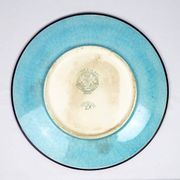 Plat en émaux de Longwy – Décor d’oiseaux et fleurs polychromes – 1950