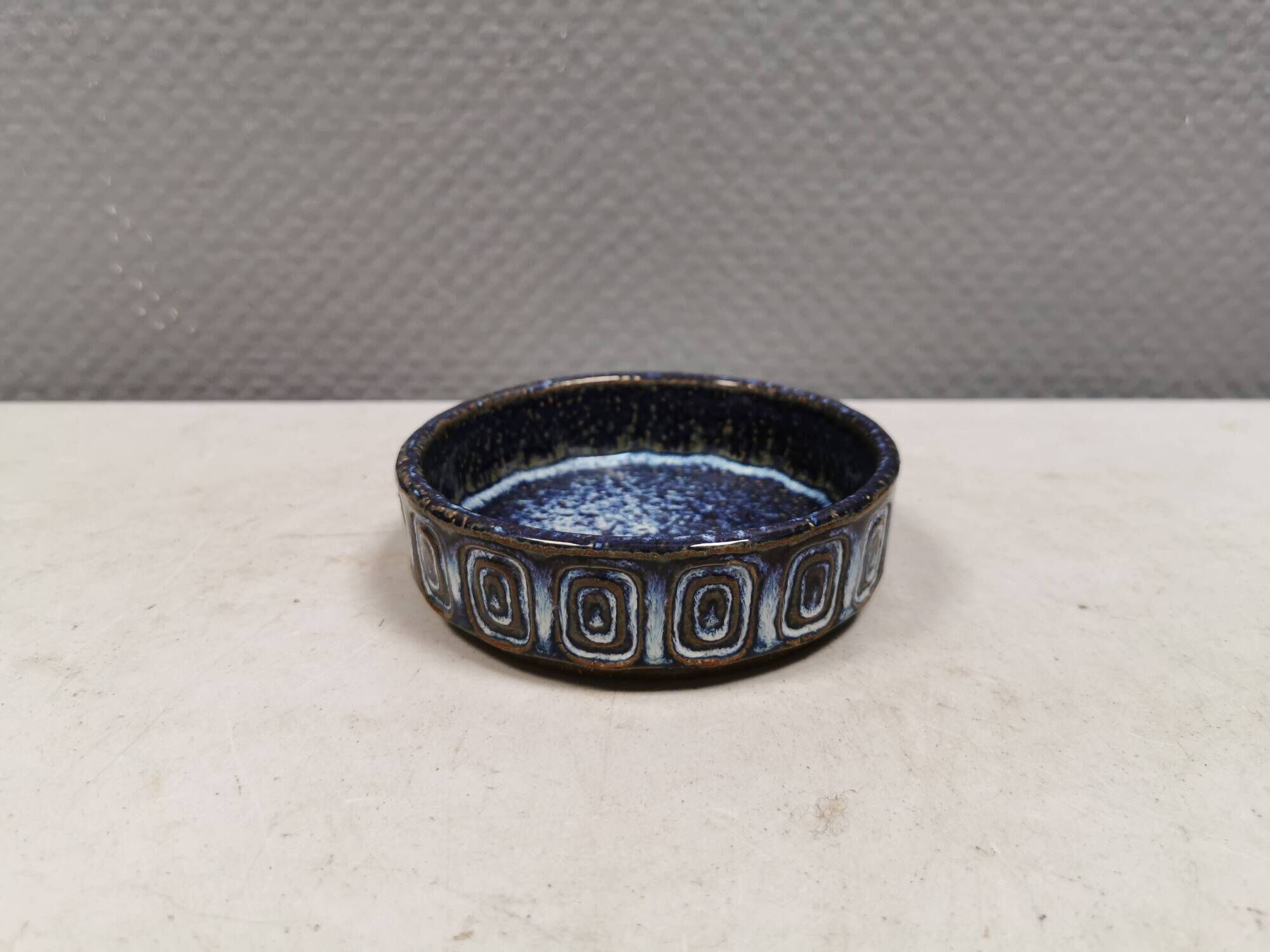 Small ceramic bowl by Maria Philippi, for Søholm Denmark 1962-64