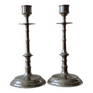 Bougeoirs en métal argenté