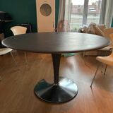 Designer round table Stefano Giovannoni