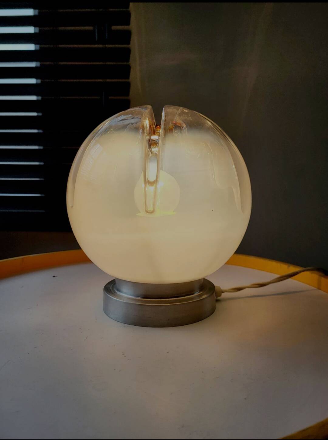 Vintage Murano table lamp with Mazzega lamp in glaze and silvered glass.
