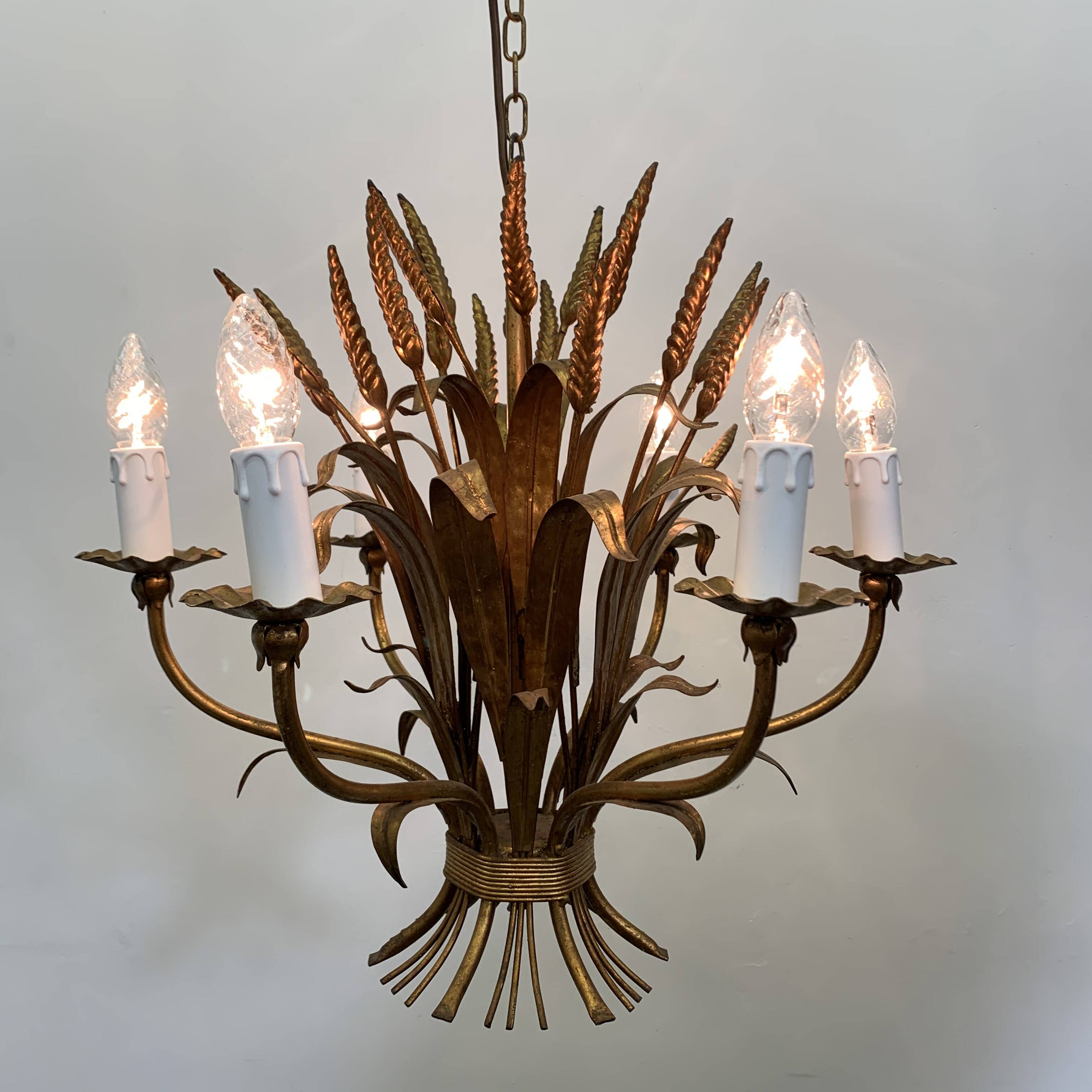 Large wheat sheaf leaf gold gilt chandelier, 1960’s