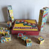Box of alphabetical and educational cubes Jeujura 1930