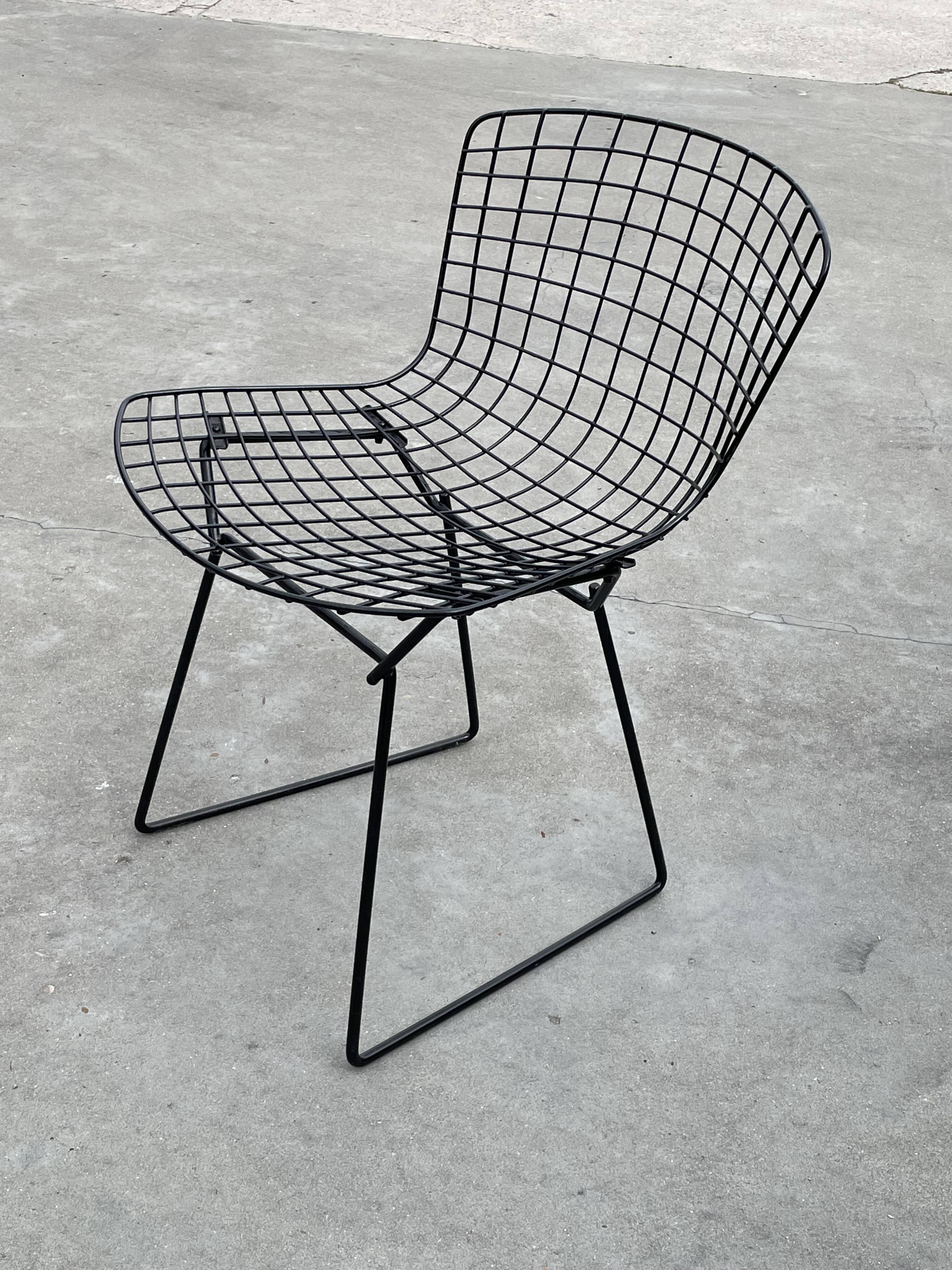 Harry Bertoia Chair 420 "wire" Knoll International in black