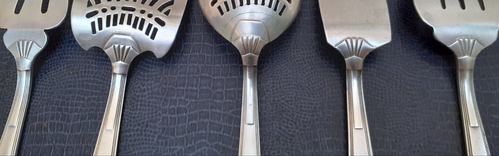 5 cutlery set entremets, Ercuis desserts