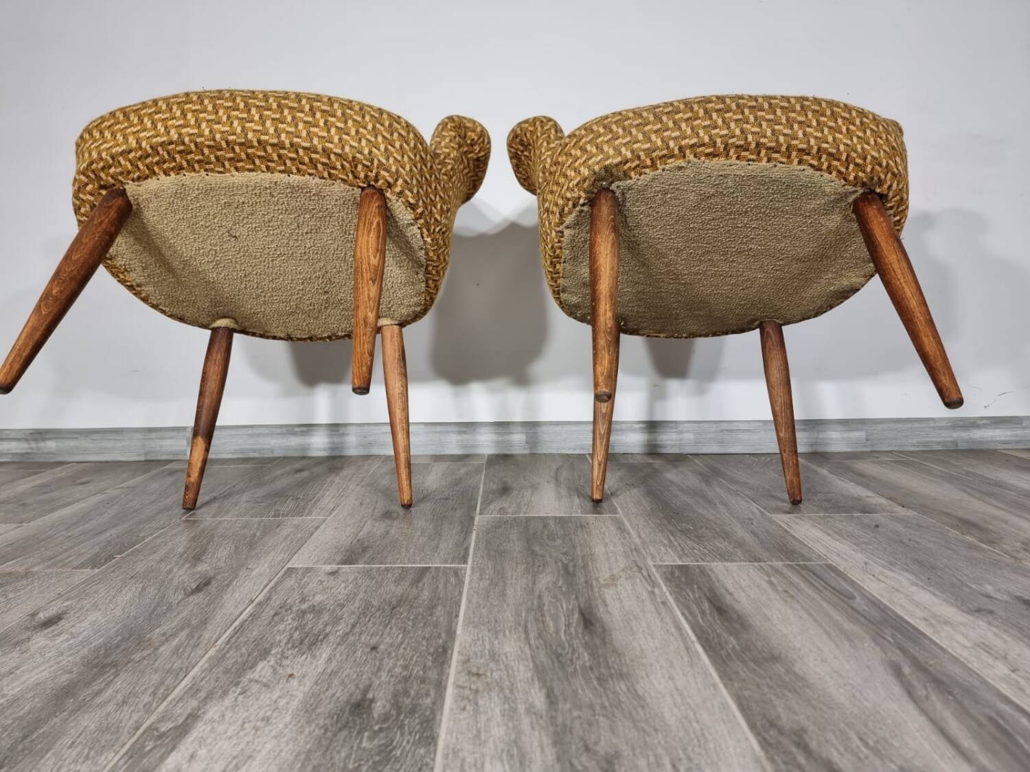 Fauteuils du milieu du siècle