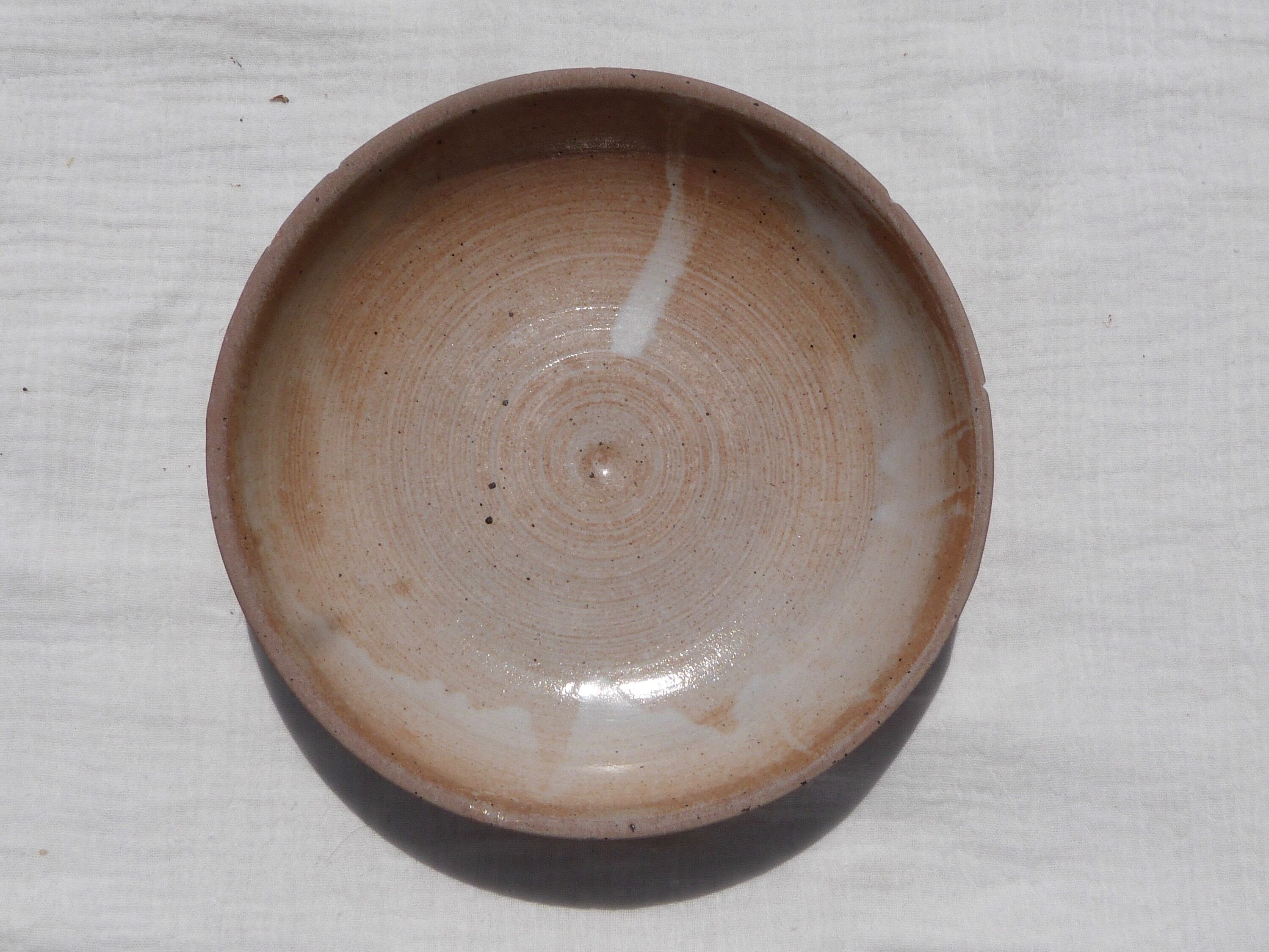 Set of 4 hollow sandstone plates