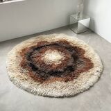 Round vintage wool rug