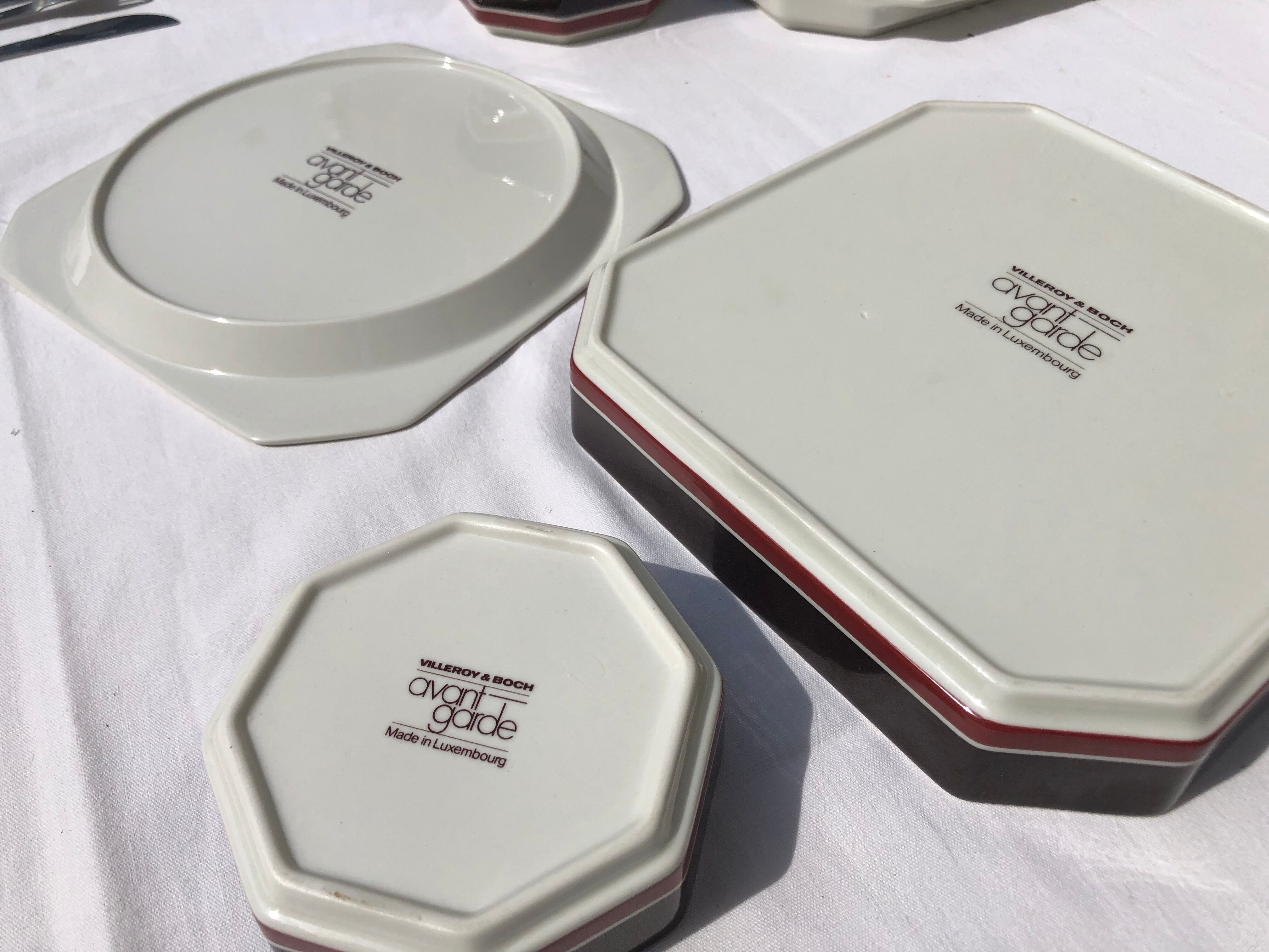 Serving dessert 12 pieces porcelain & Villeroy Boch Avant-garde design modernist vintage 70