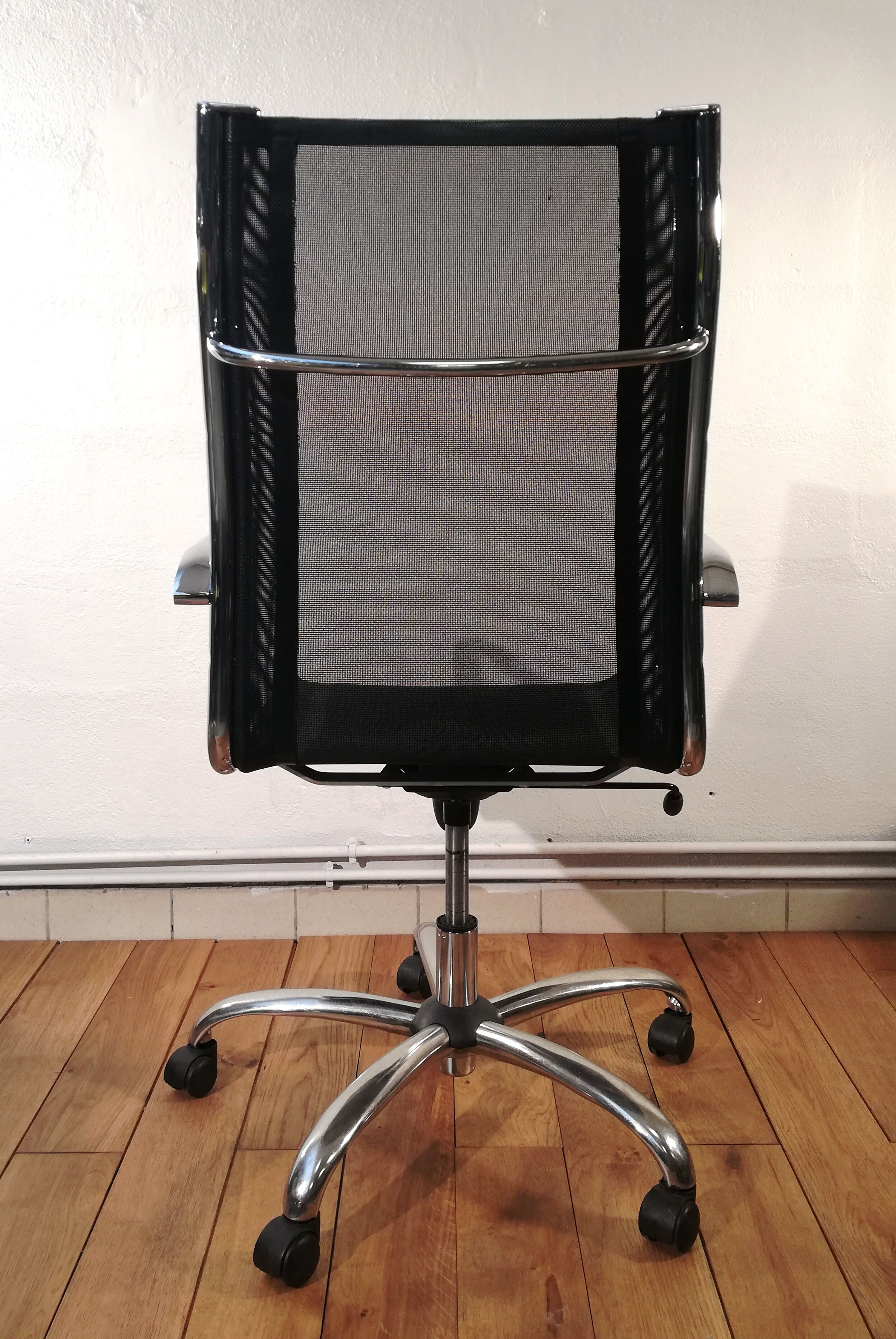 Office chair Ice, Sitland