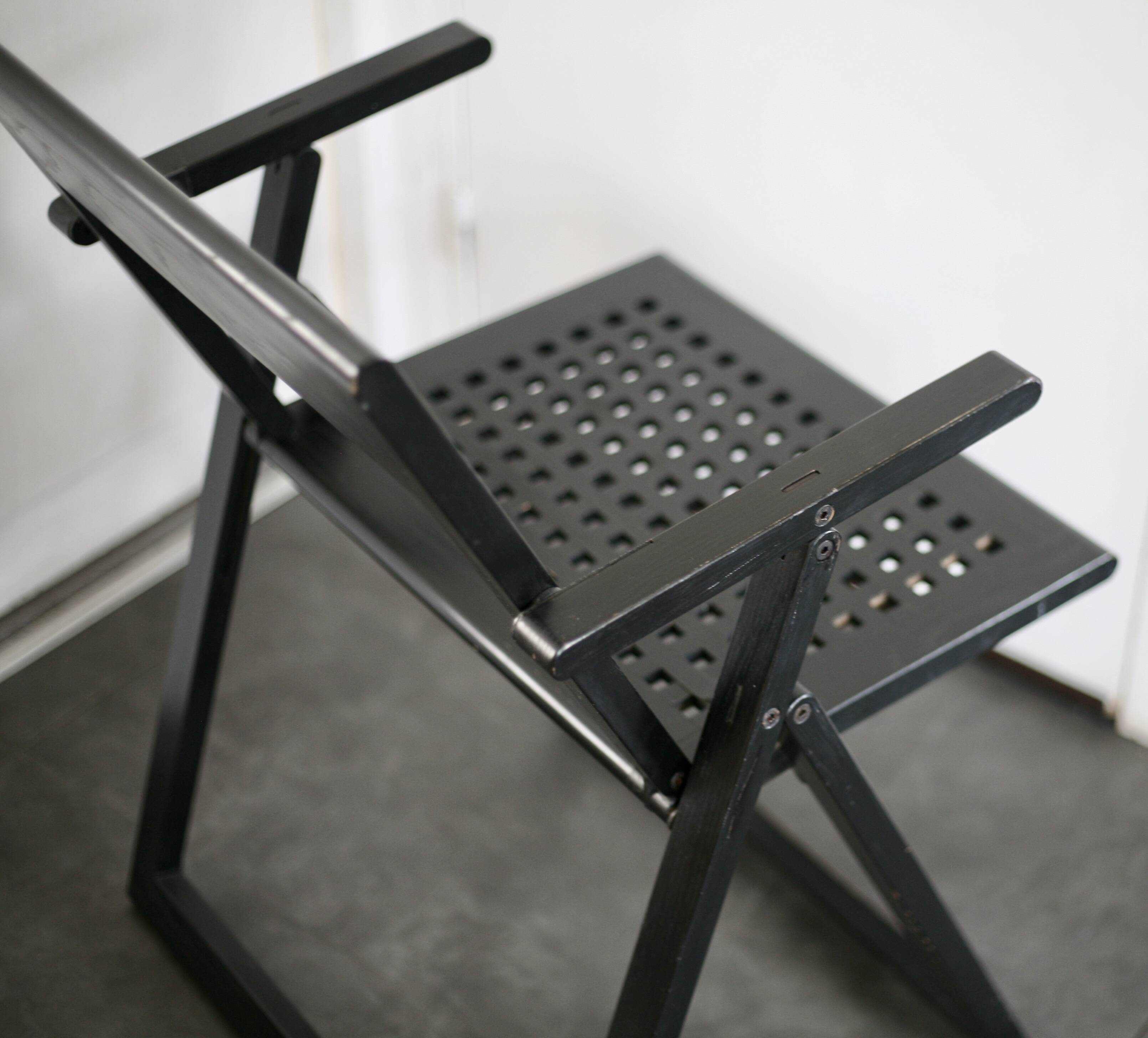 Marc Berthier, Aviva folding armchair, Magis, 1980.