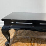 Chinoiserie coffee table with black lacquer