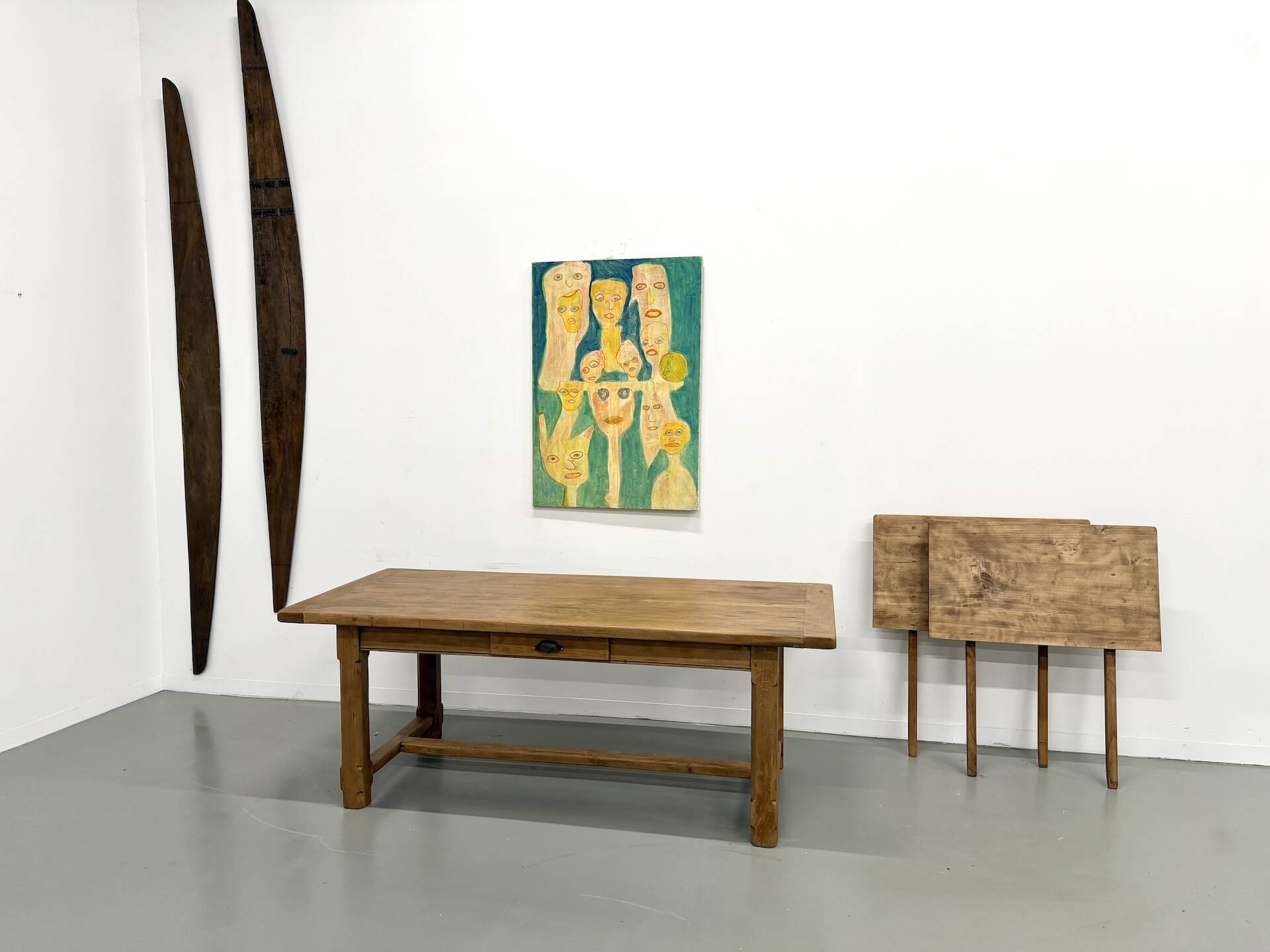 Extendable oak table, 1950s