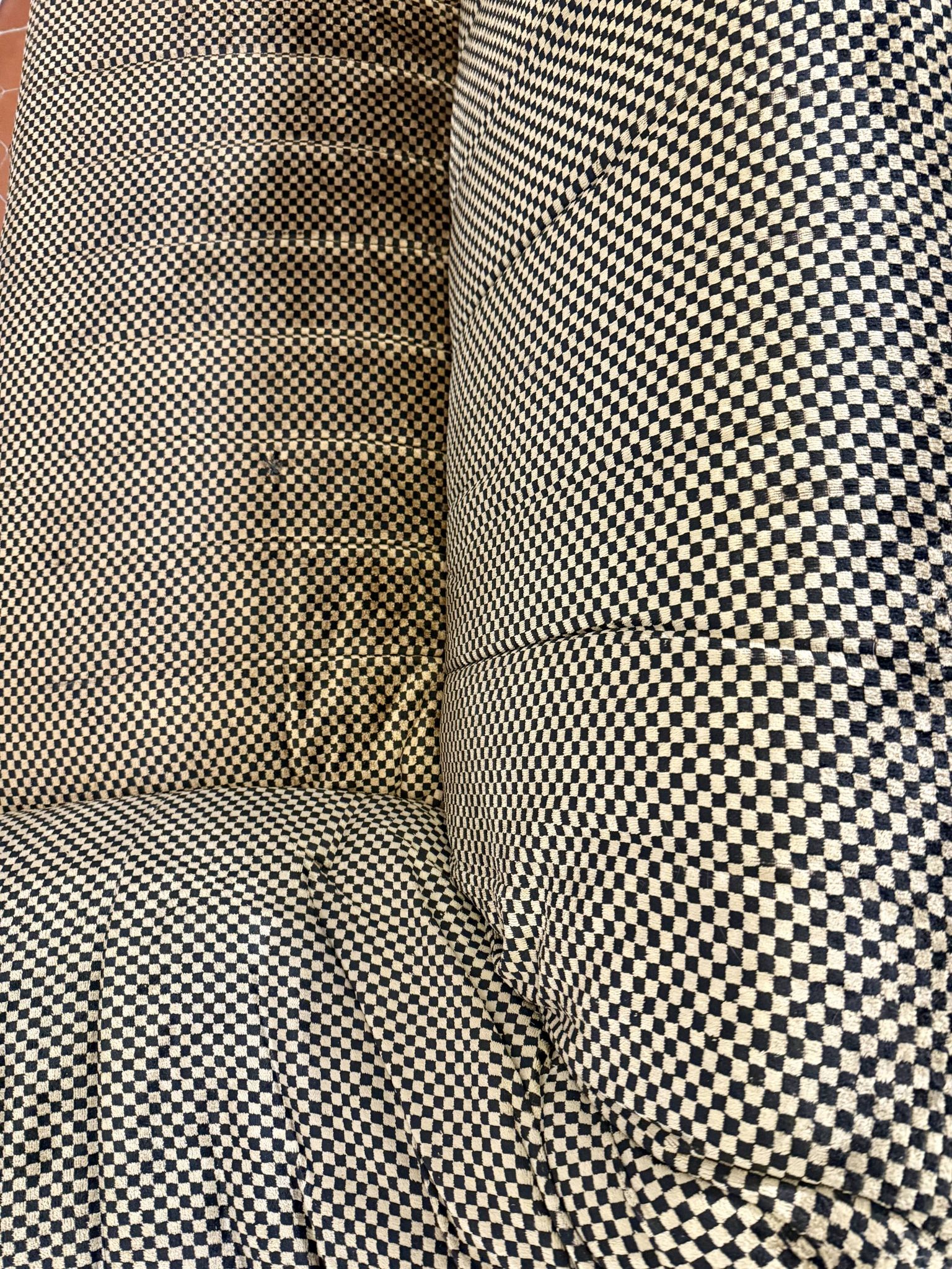 Canapé 2 places attribué à "Le Stelle" par Mario Bellini années 1980.