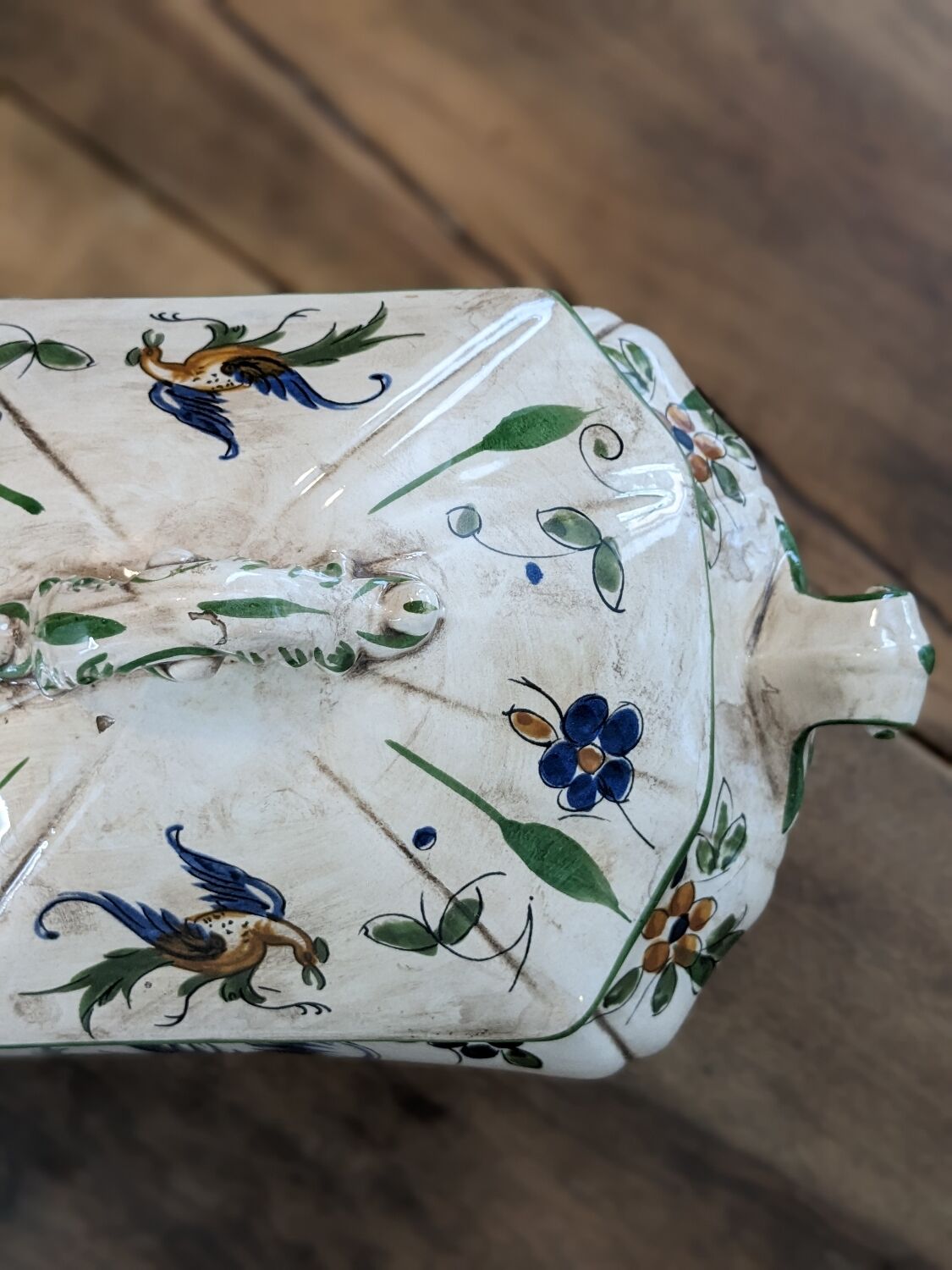 Ancient ceramic tureen Capodimonte Italy