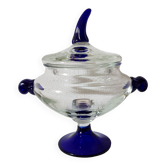 Plat de bonbonnière Cristal de Paris avec des détails bleu cobalt