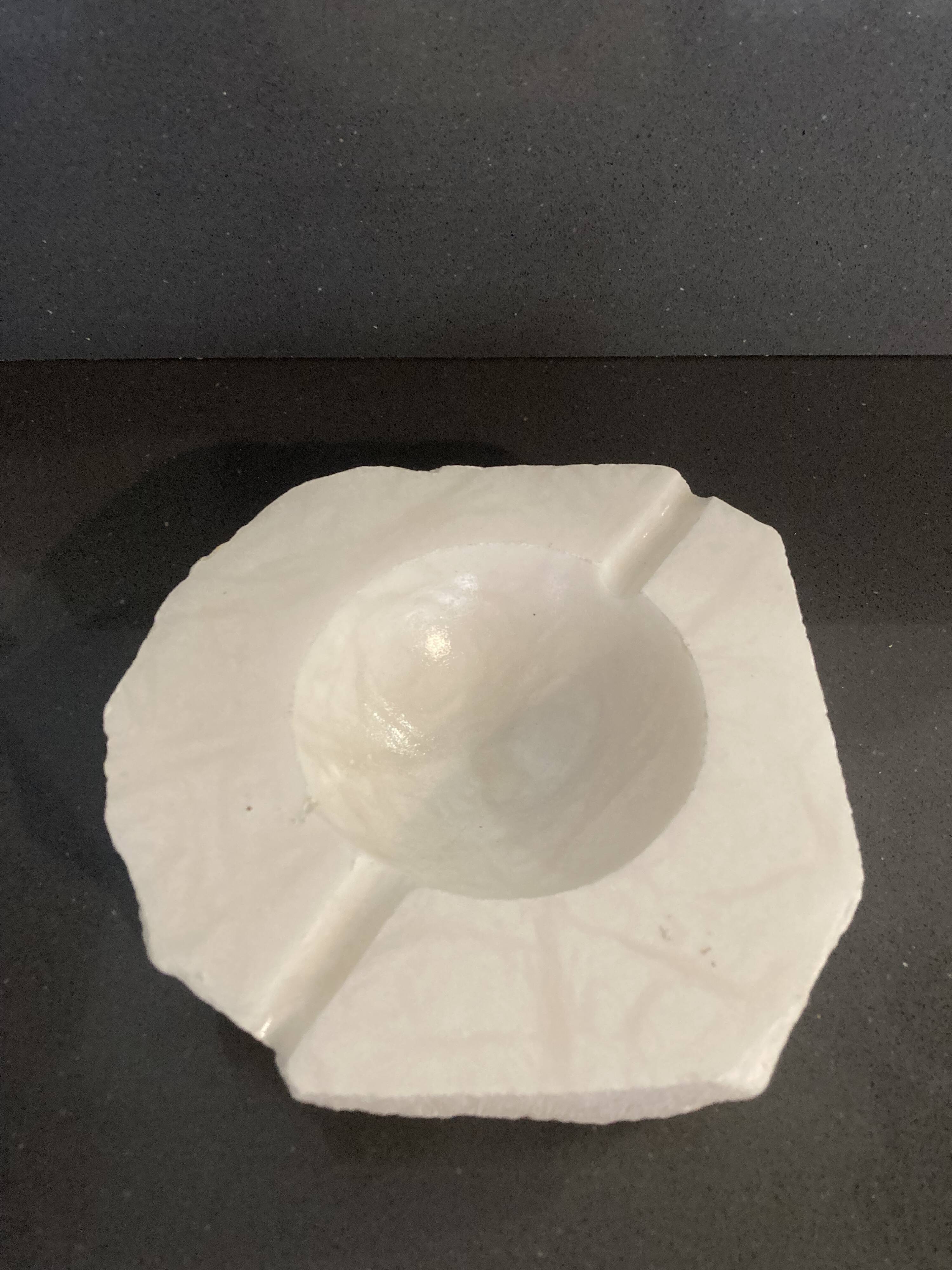 Cendrier marbre poli et brut