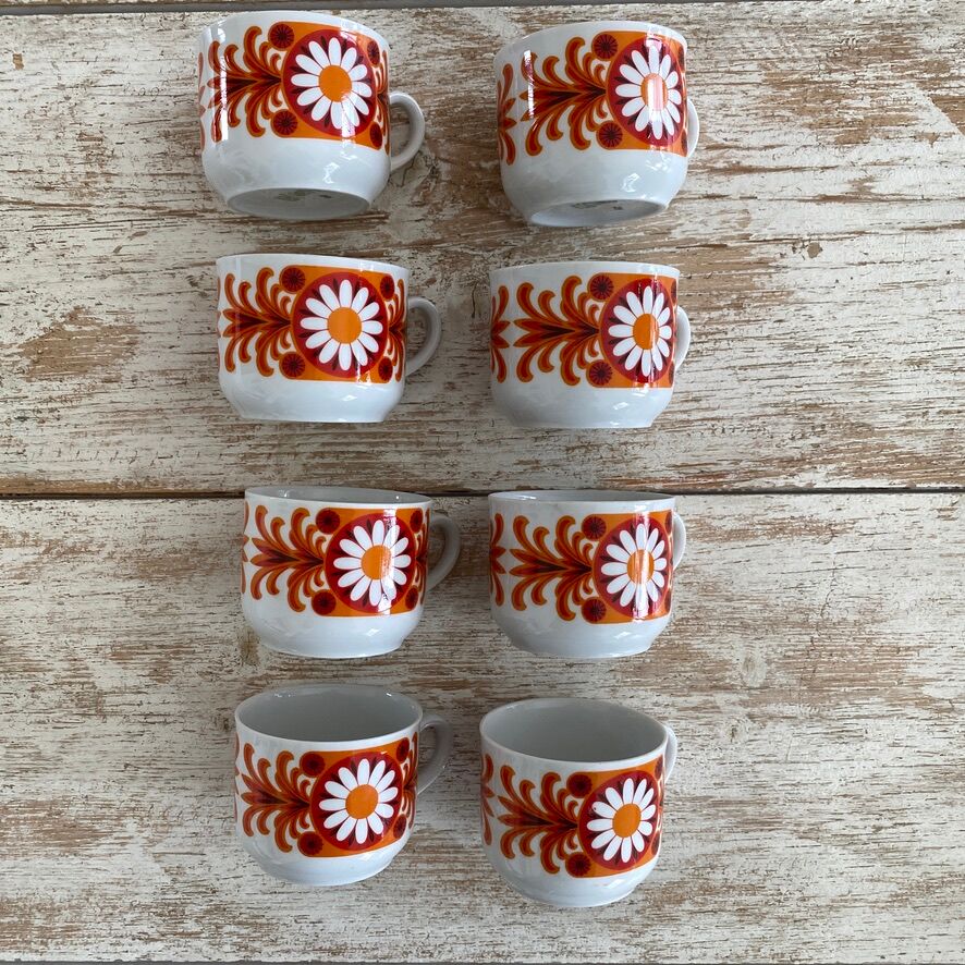 Set of 8 coffee cups, milk pot, sugar bowl Bavaria porcelain 70