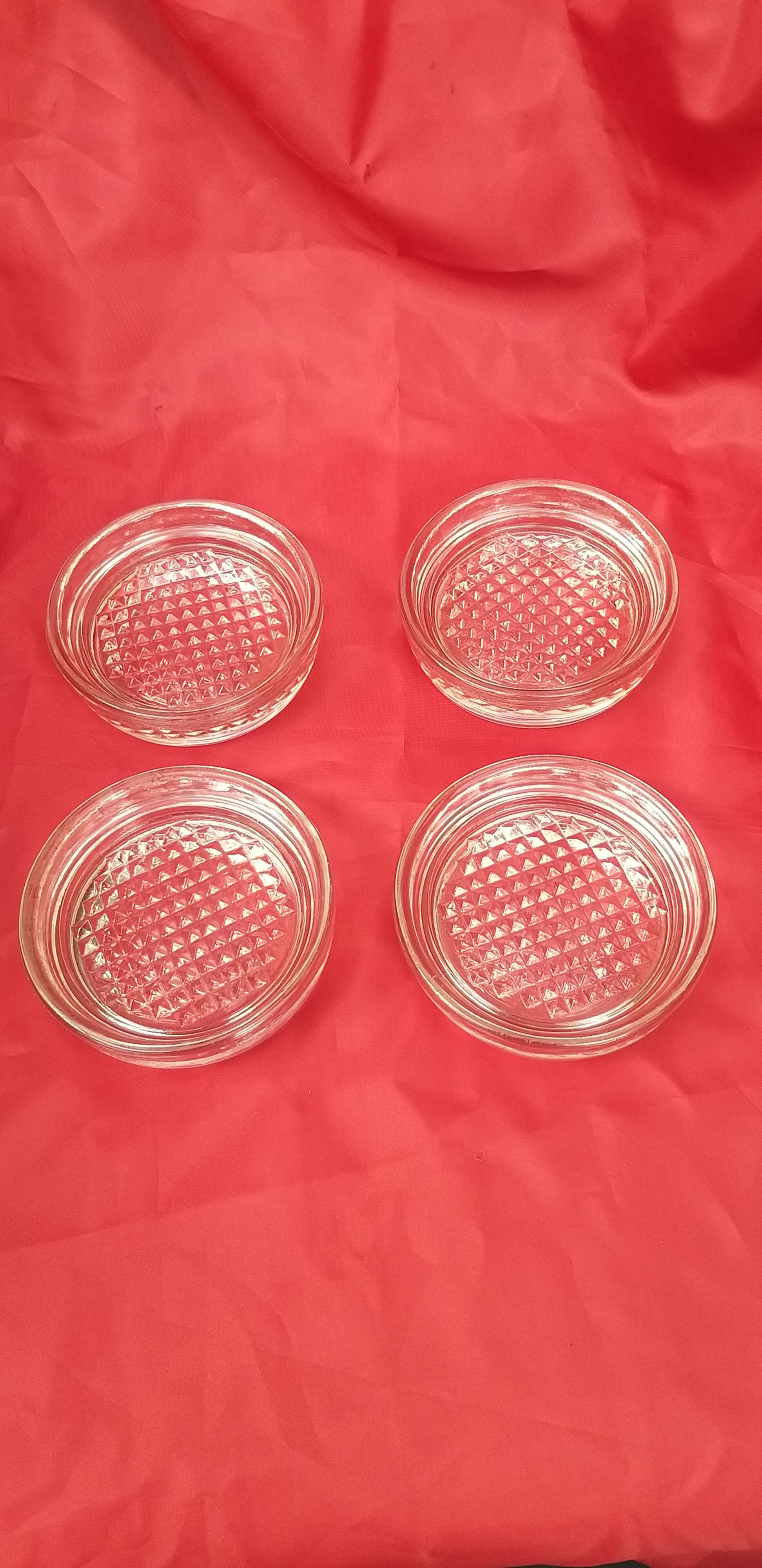 Glass bowl for table leg