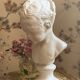 Sculpture en plâtre, buste d’enfant la boudeuse