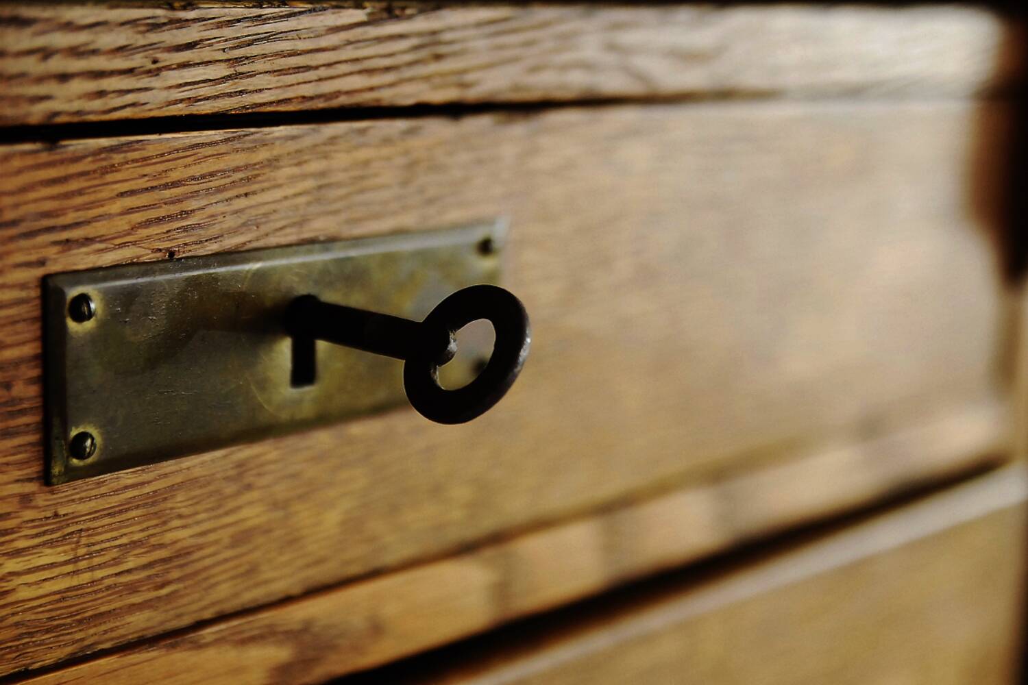 Vintage Industrial English Oak Filing Cabinet with Drawers, 1920s