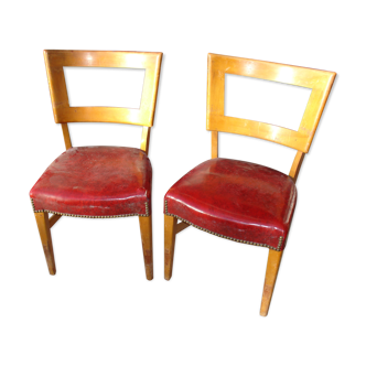 Pair of American chairs of the brand "flesh co phoenix sheboygan wisconsin 1948"