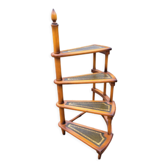 Library stepladder