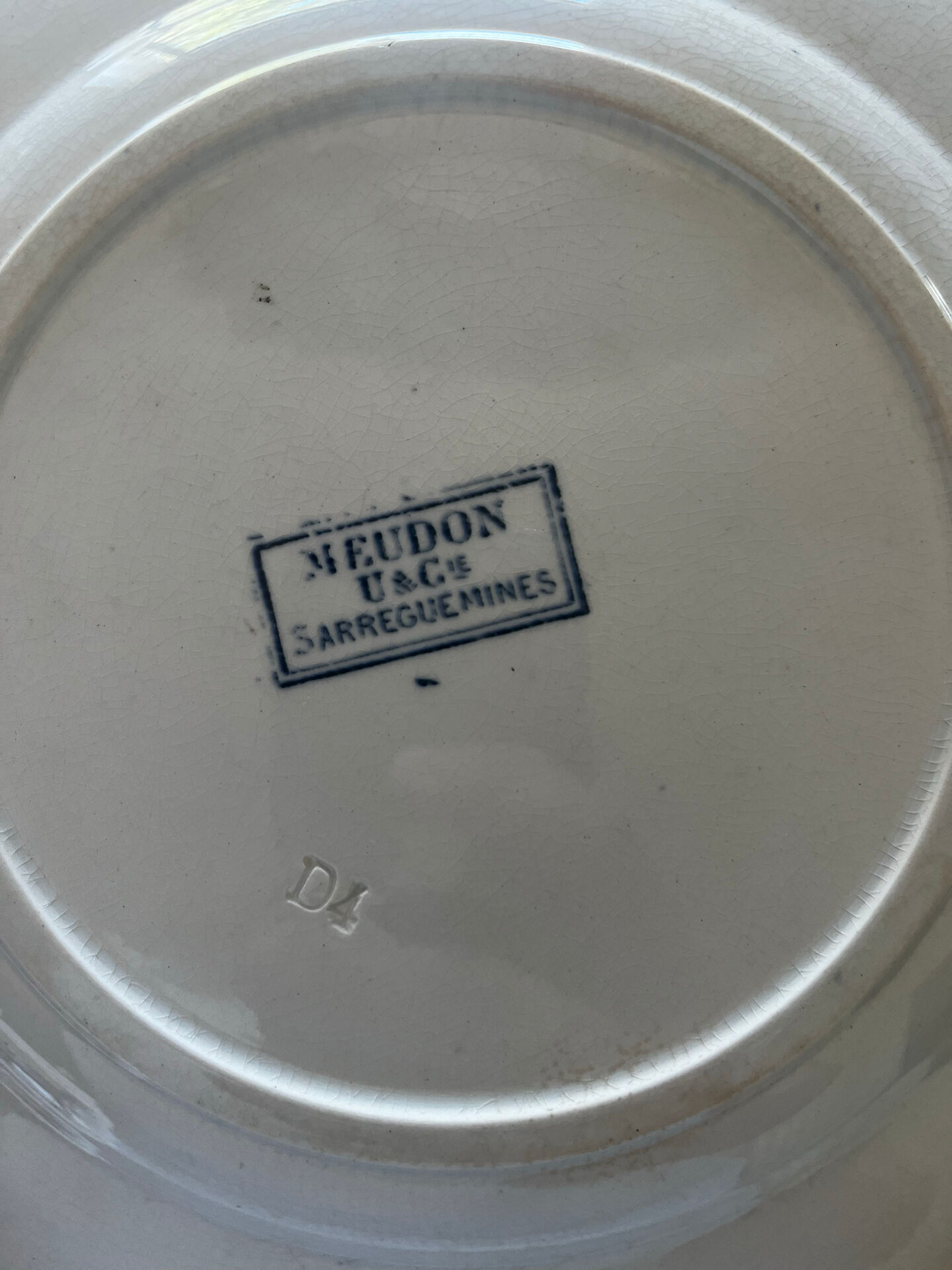 10 ironstone plates