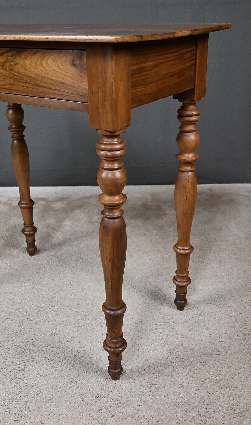 Small walnut desk table, Louis-Philippe style – 19th century