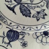 Trio of Castellania plates in Italian earthenware, vintage blue decoration