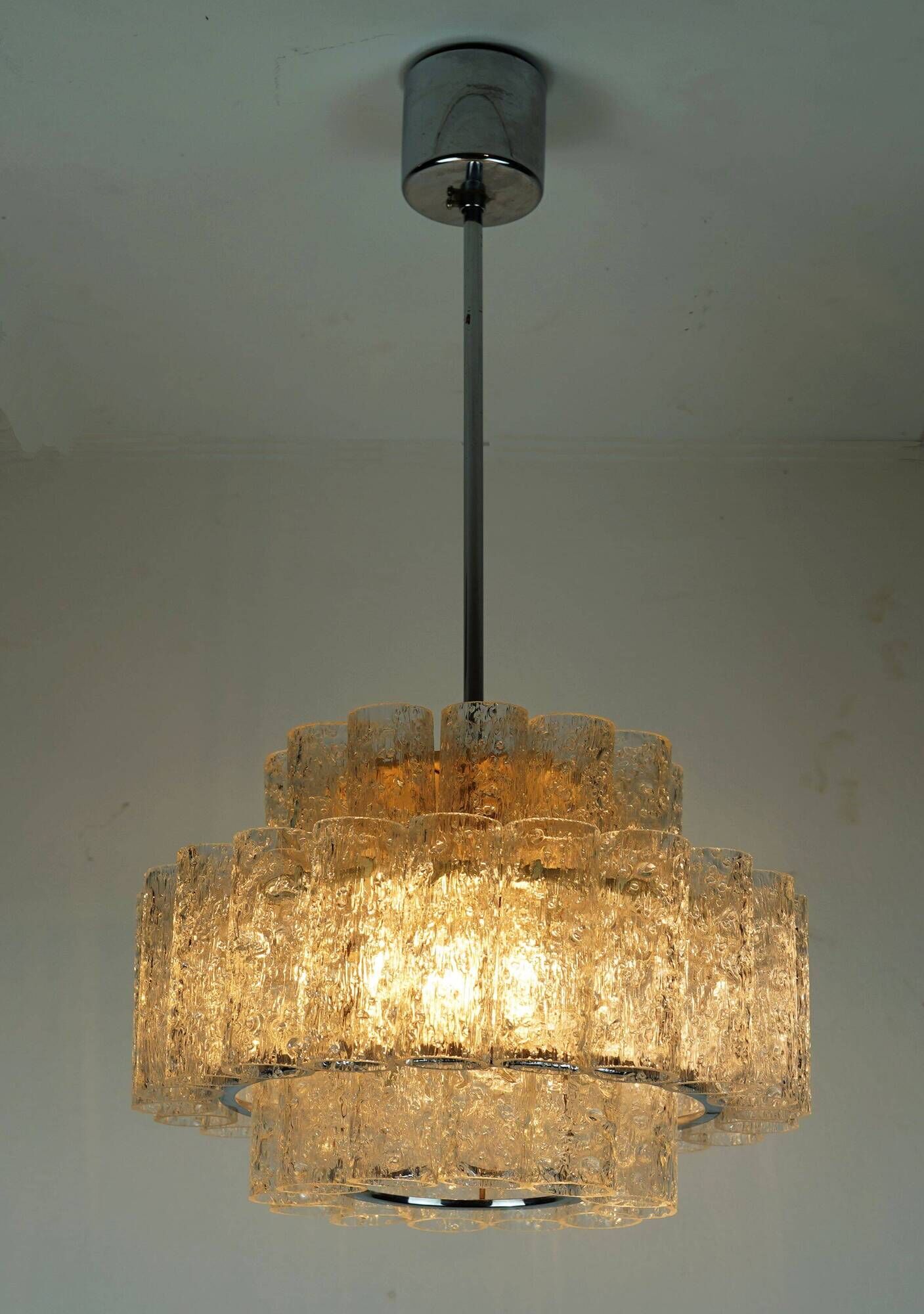 3-tier 1960s vintage mid century doria ice glass CHANDELIER with 45 glasses